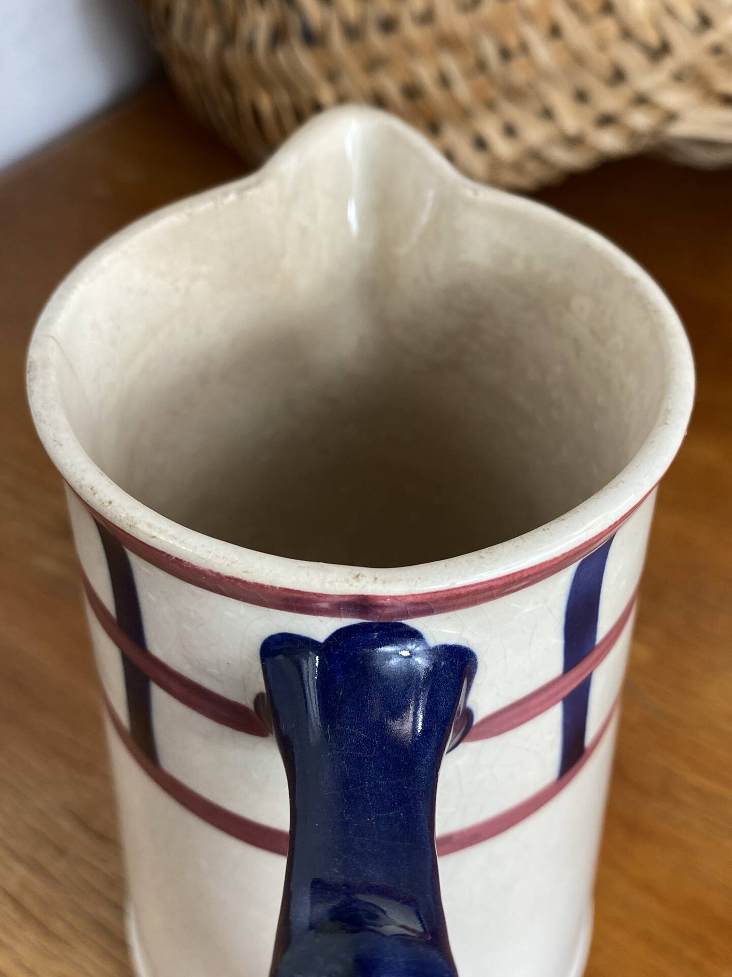 Earthenware pitcher, HBCM Béarn collection