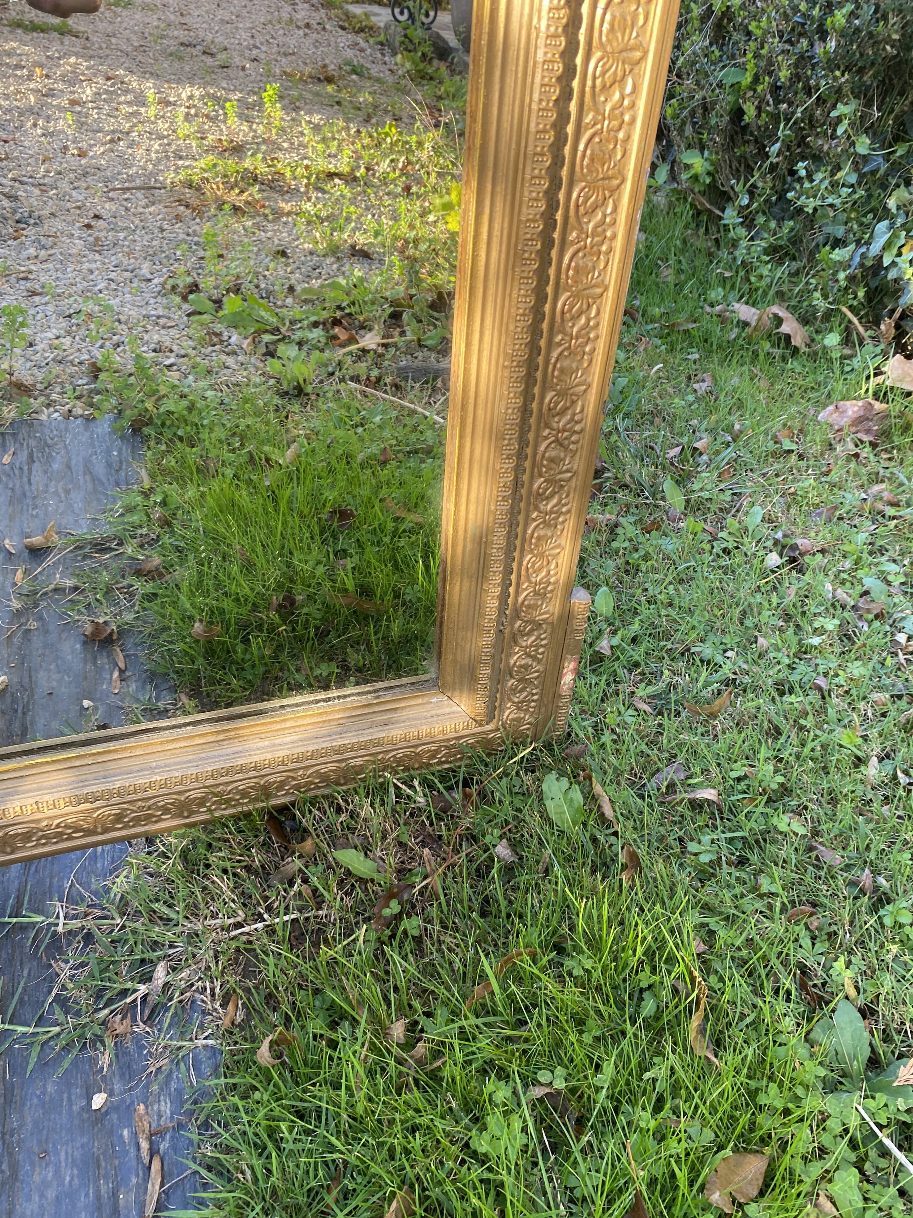 Miroir doré d'époque Louis XIV
