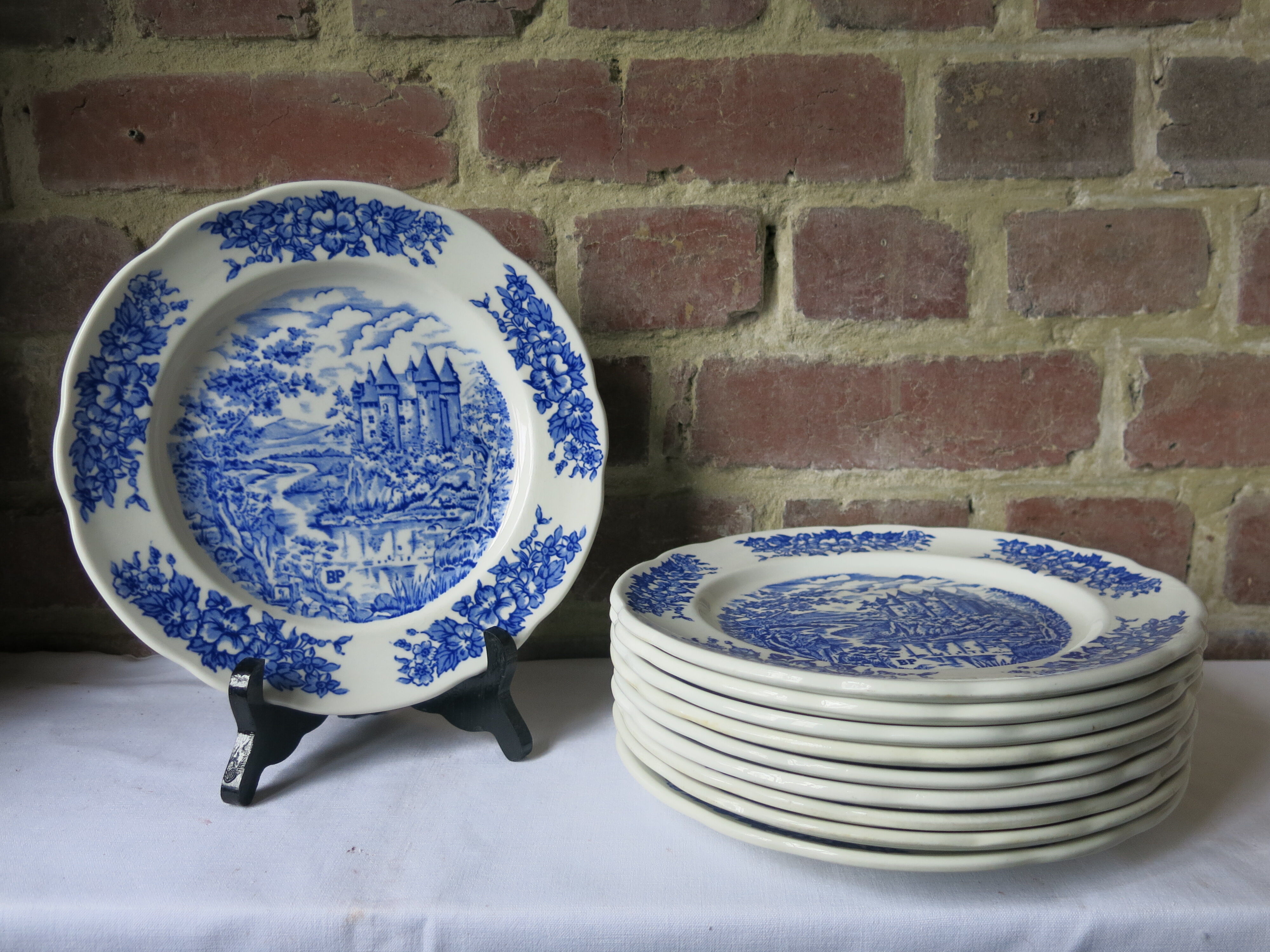 10 flat plates advertising porcelain pyroblan BP