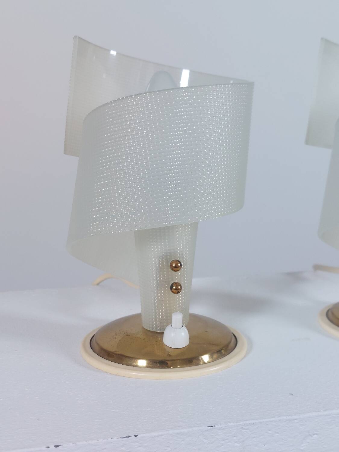 Pair of vintage mid century spiral decor table bedside lamps geru