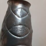 Art deco vase in tin