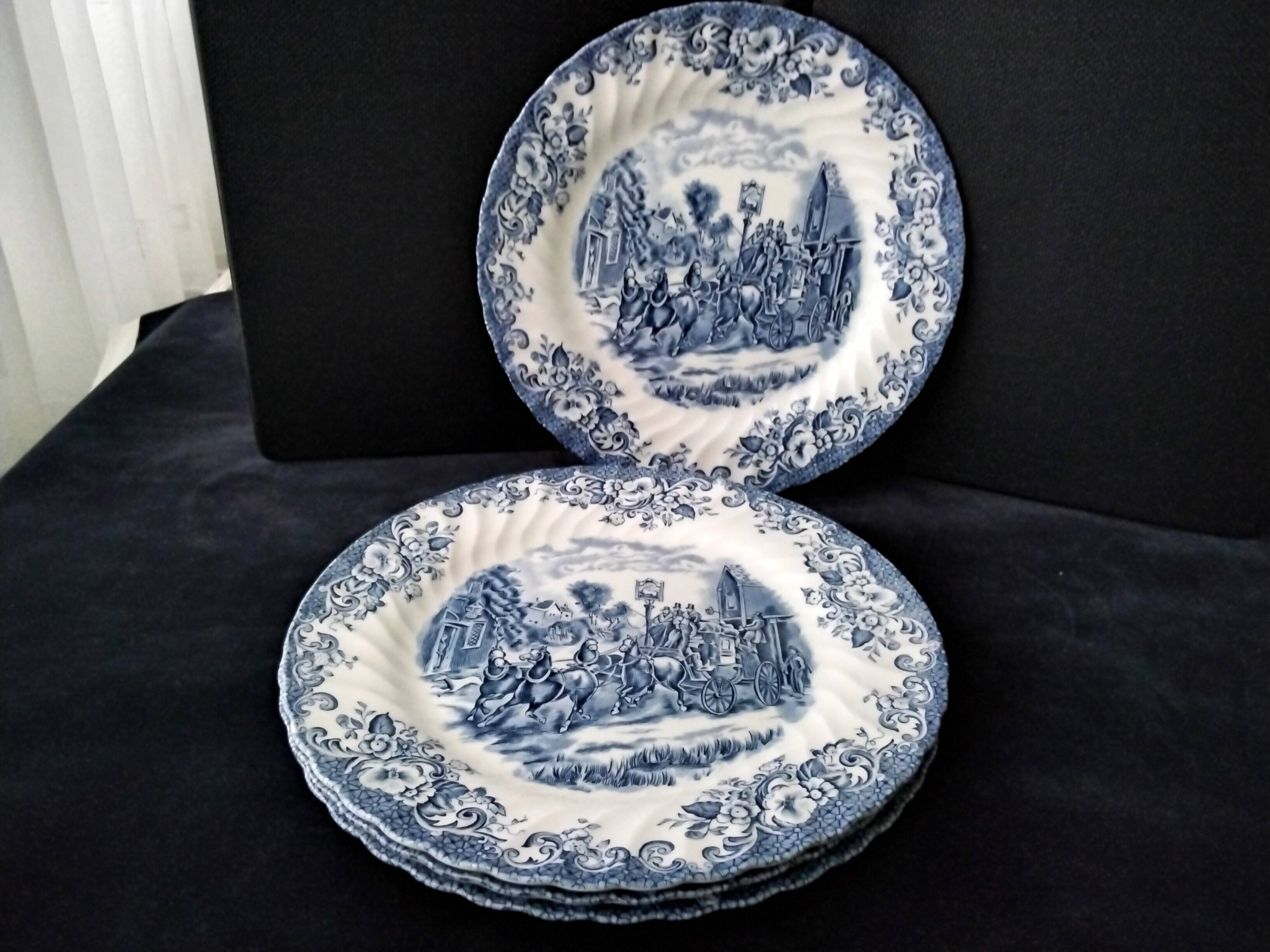 4 Johnson Bros porcelain dinner plates