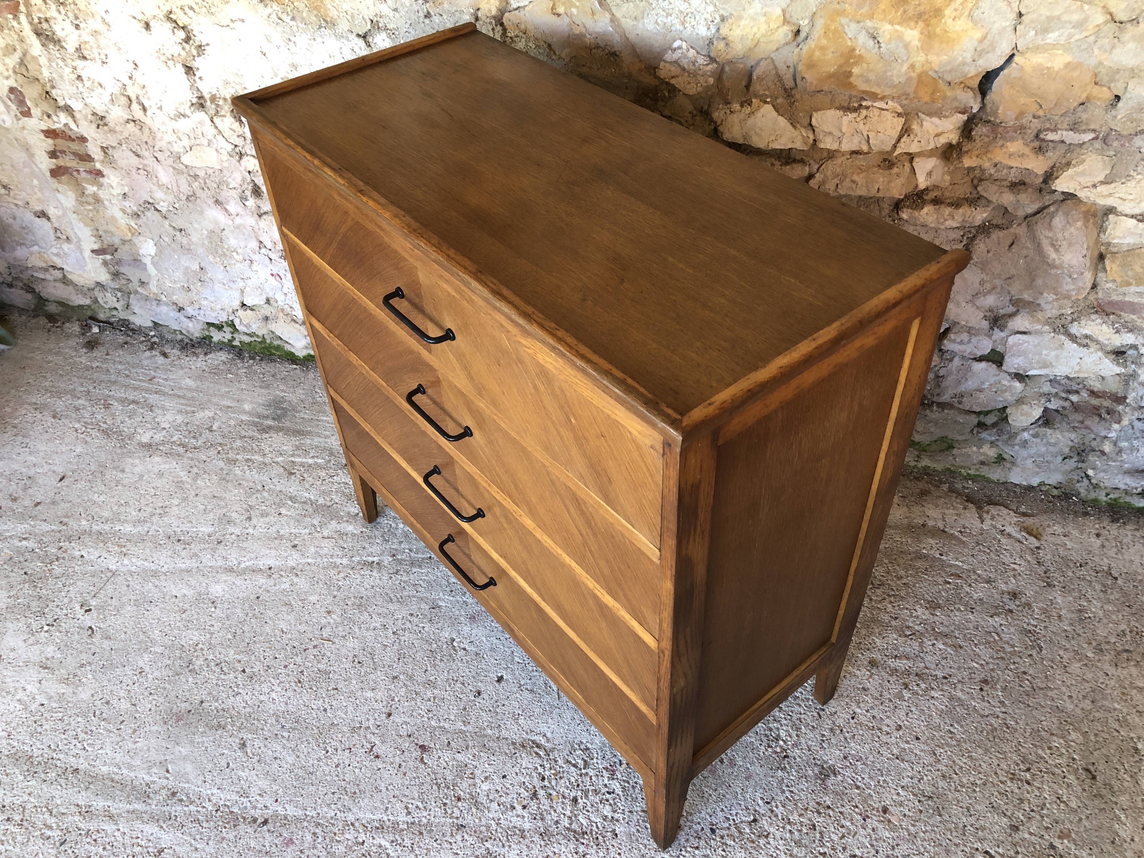 Vintage dresser 1960