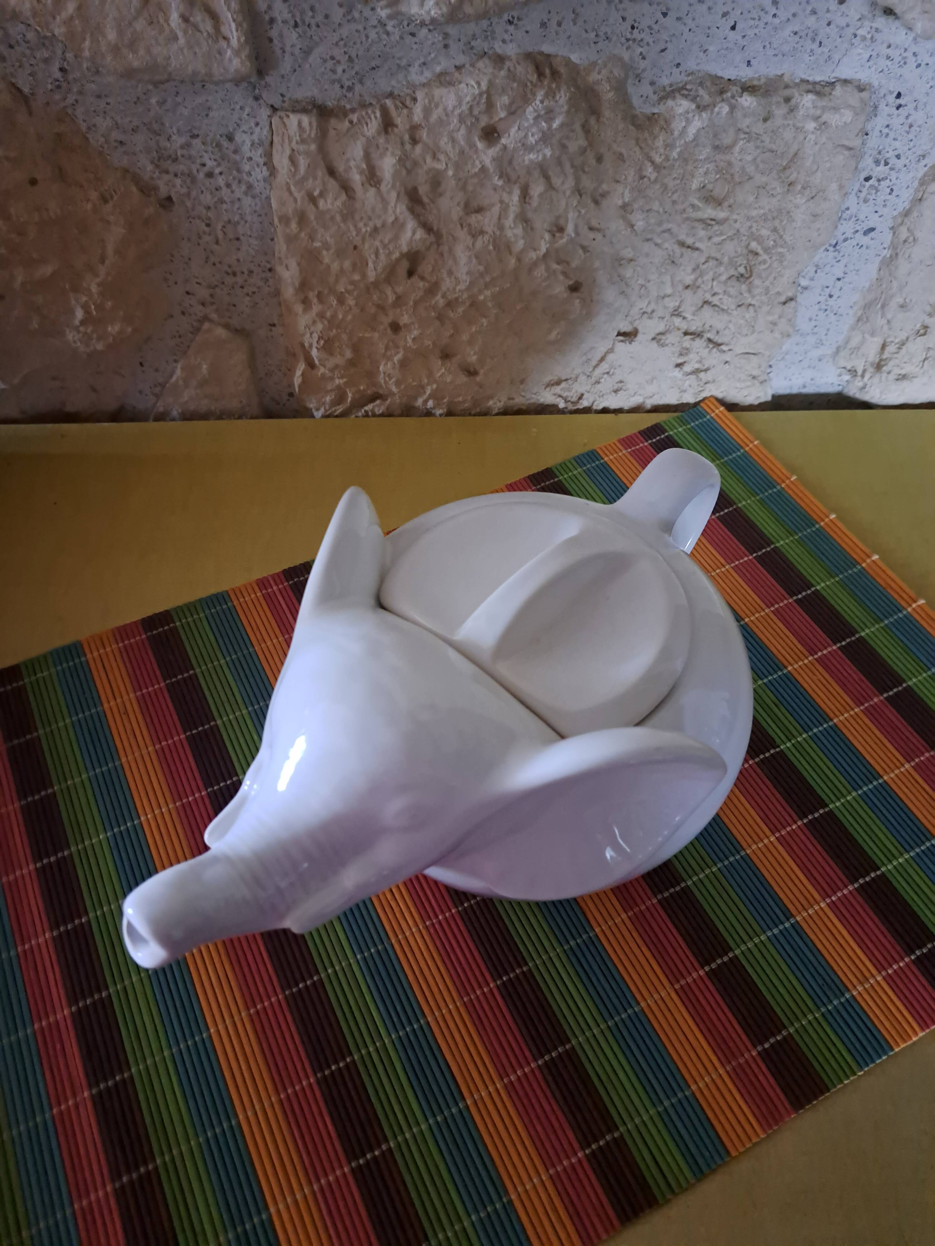 White elephant teapot