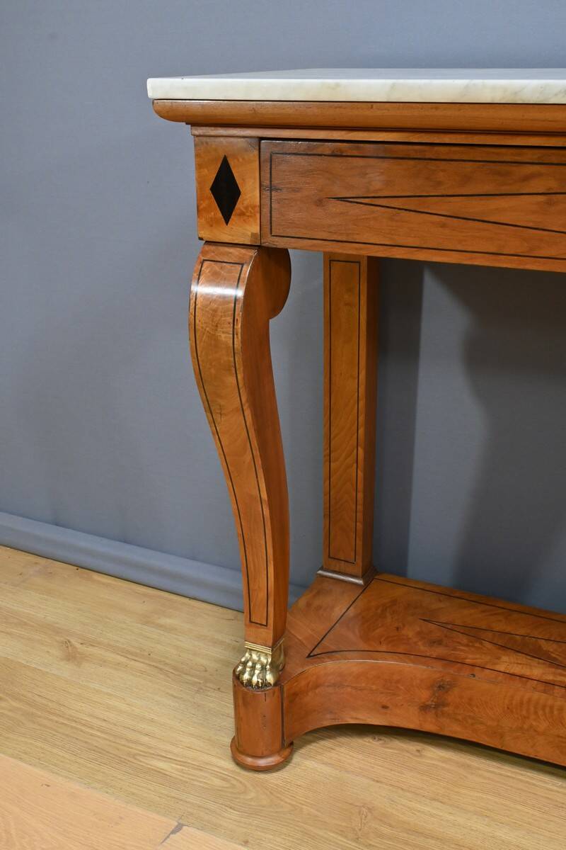 Walnut Burl Console, Restoration Period – Early 19th Century
