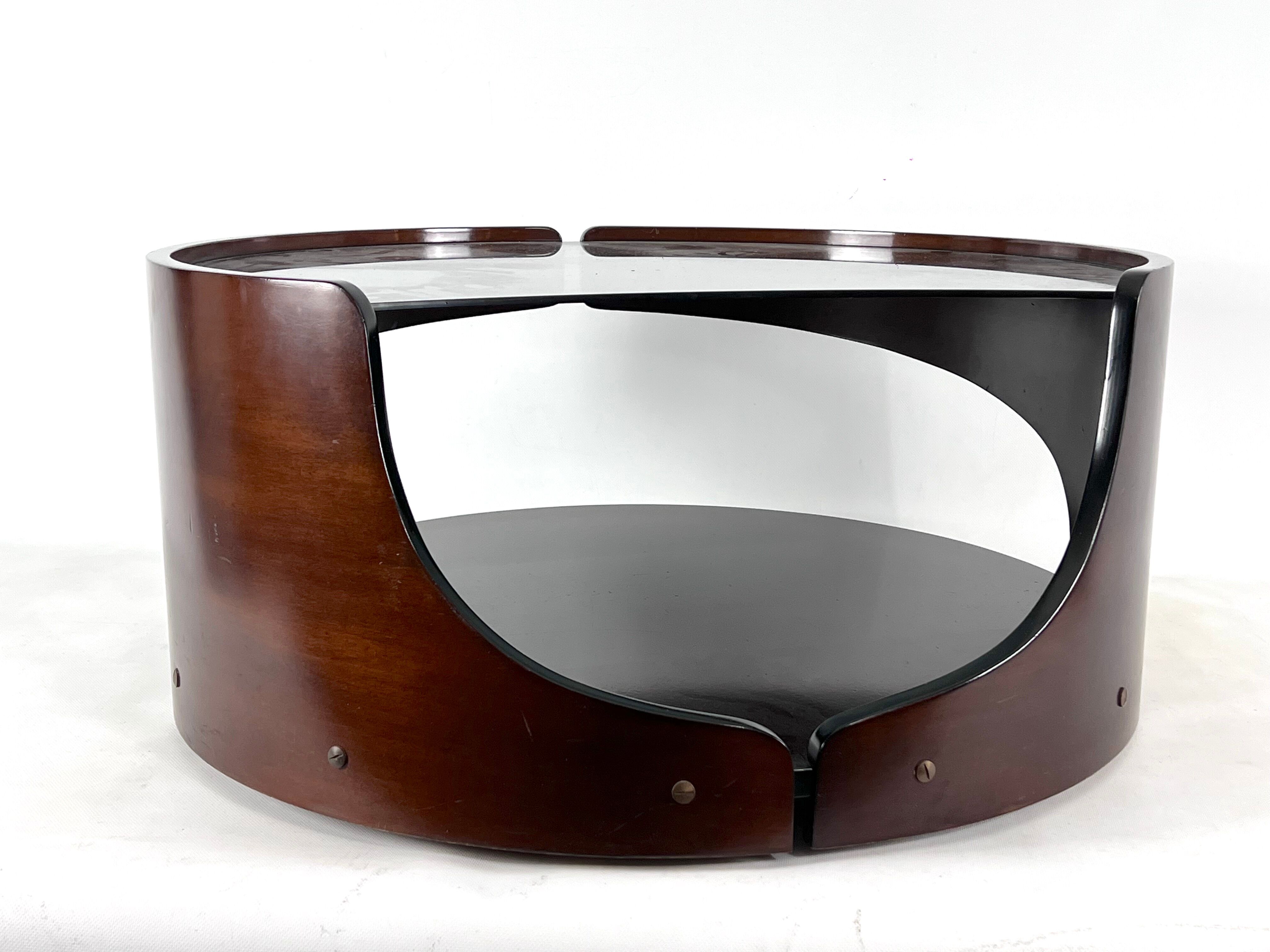 Mid-century modern wood round coffee table, italy 70s