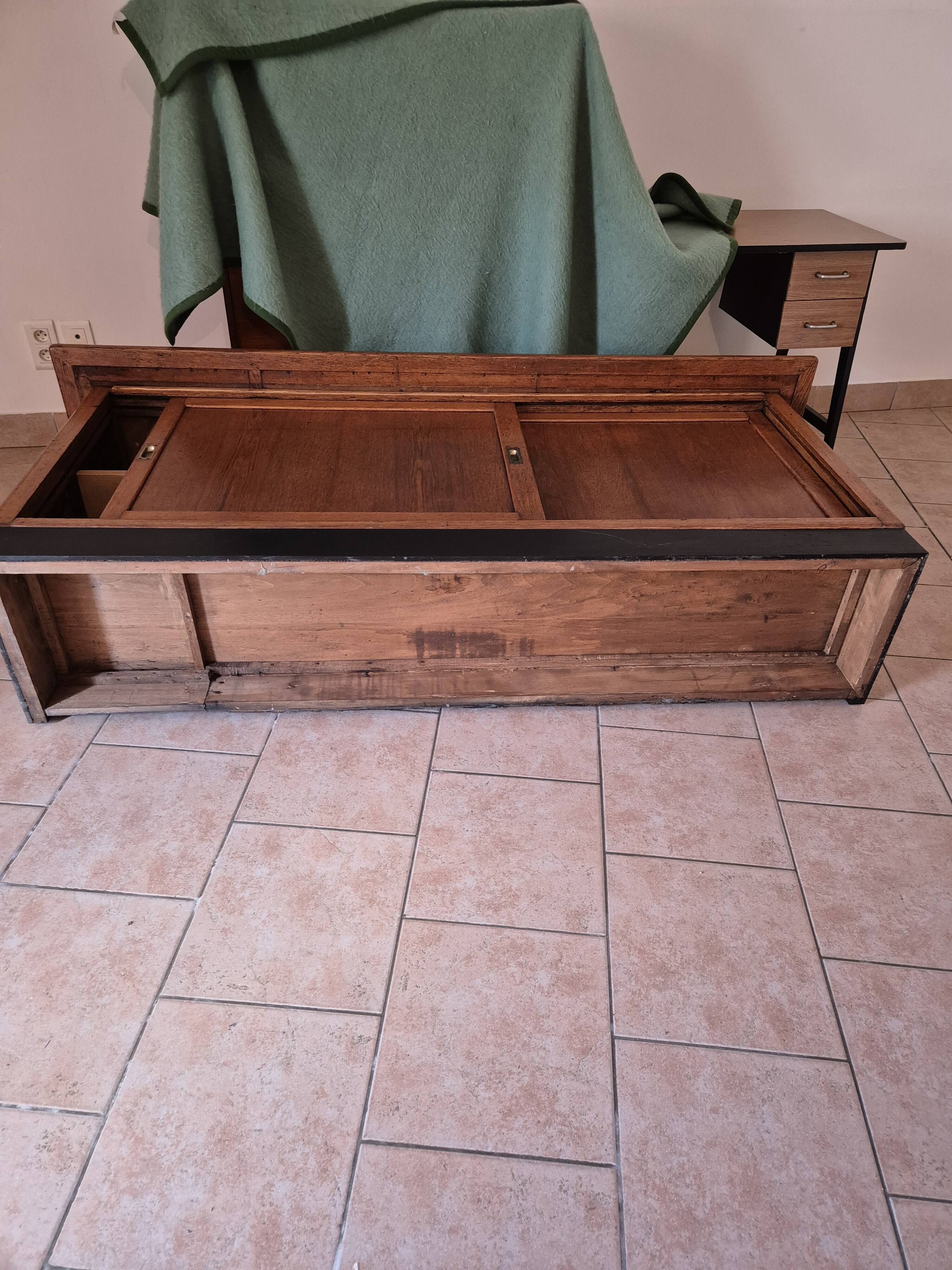 Meuble de metier