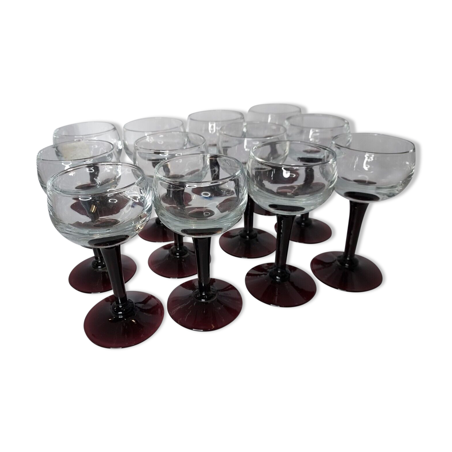 Port glasses with colored feet