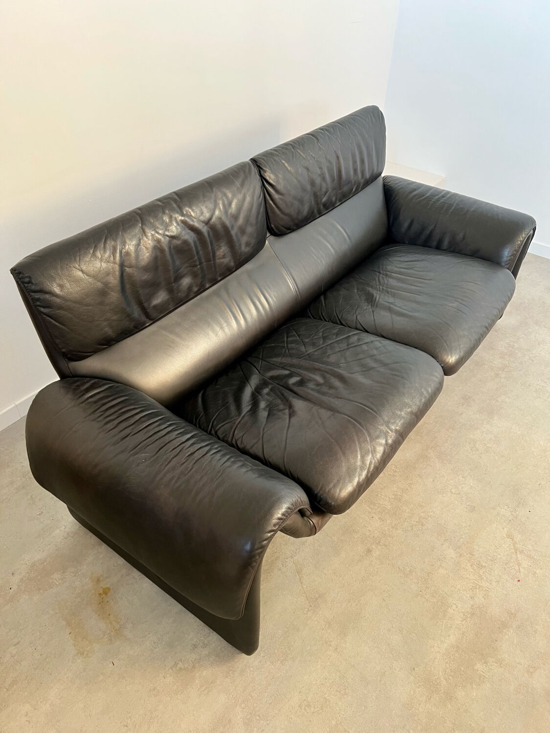 Sofa DESEDE DS-2011 2/3 seater vintage leather design of the 80s