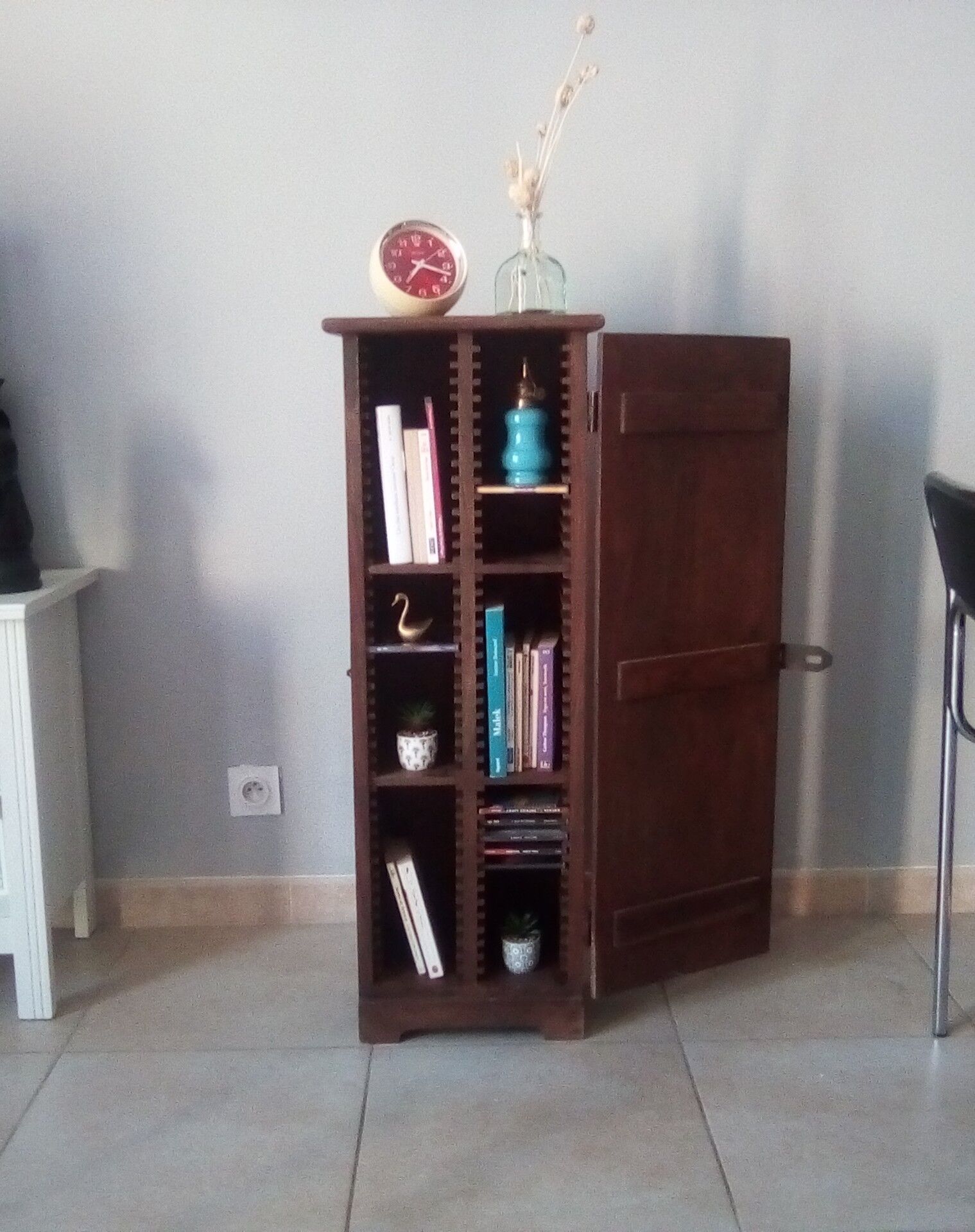 Scottish storage cabinet 80s