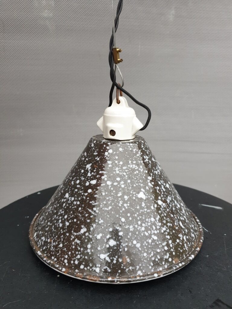 Speckled enamel conical hanging