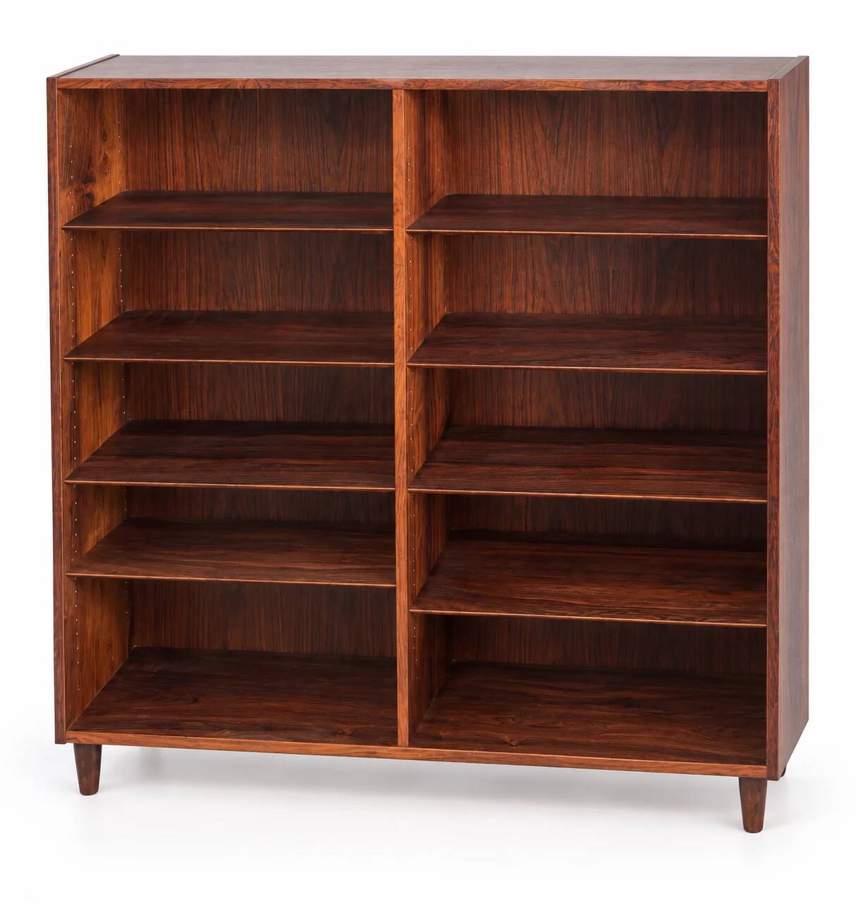 Danish bookshelf in rosewood by Hundevad & Co., 1960s