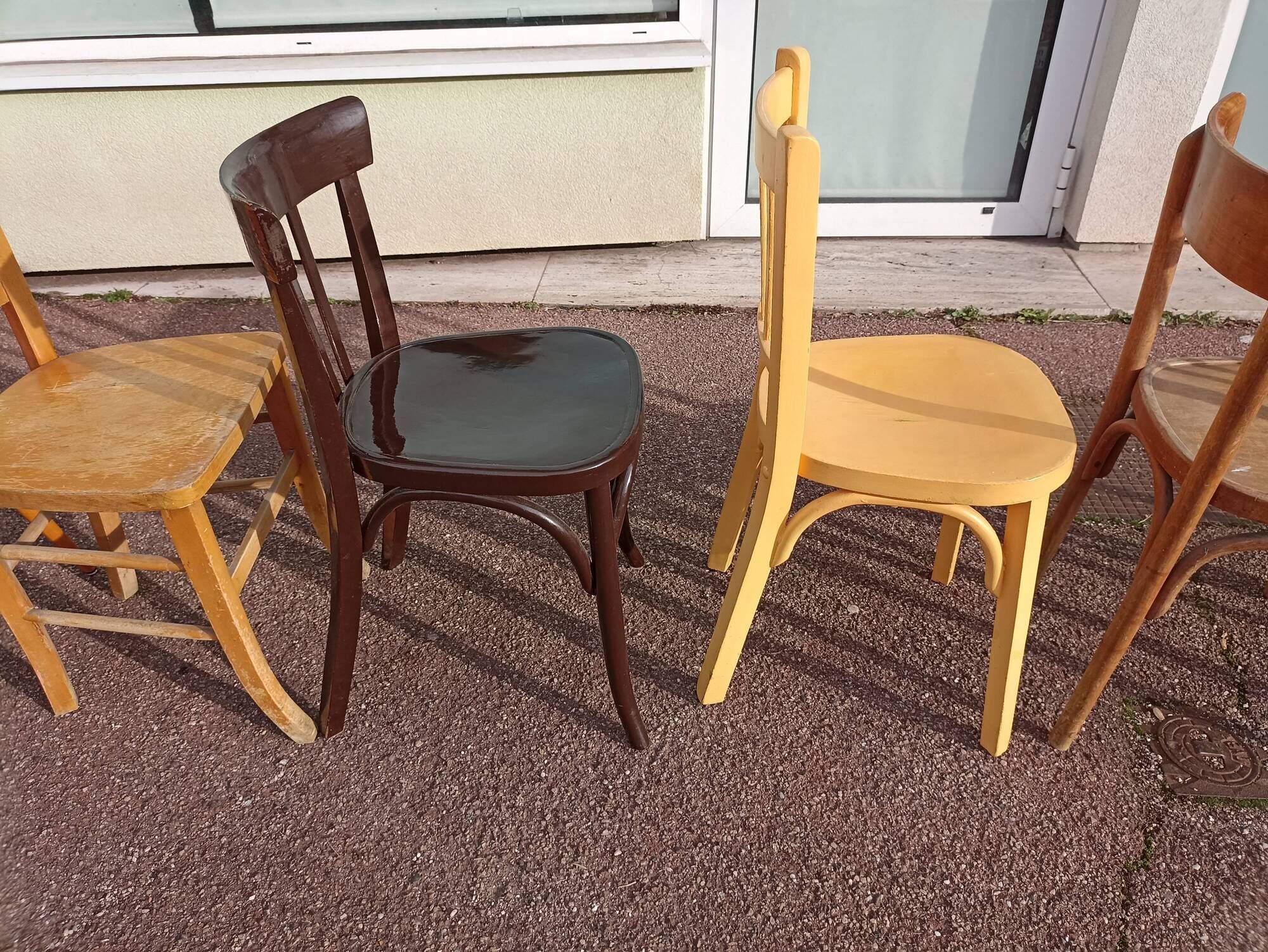 Set of 8 wooden bistro chairs bar mismatched