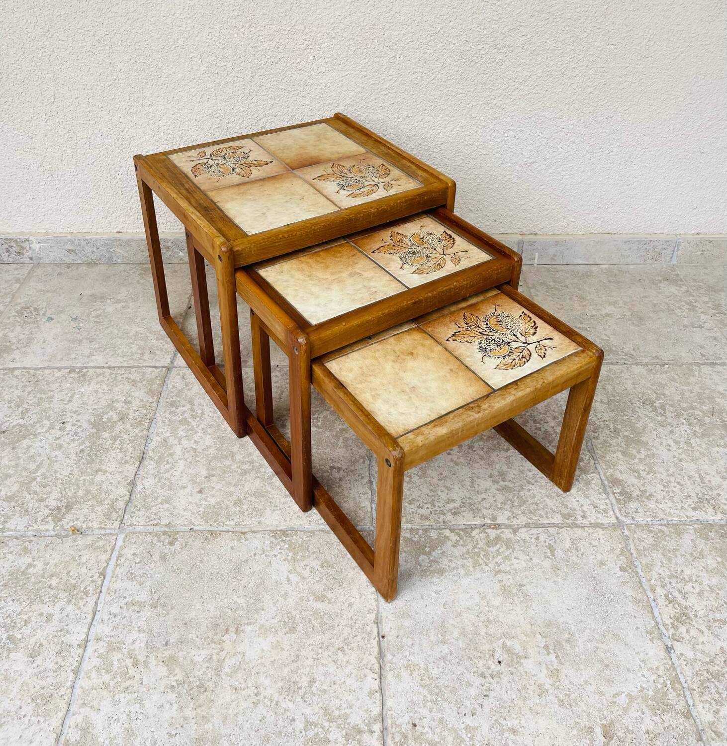 Tables basses gigognes, 1960