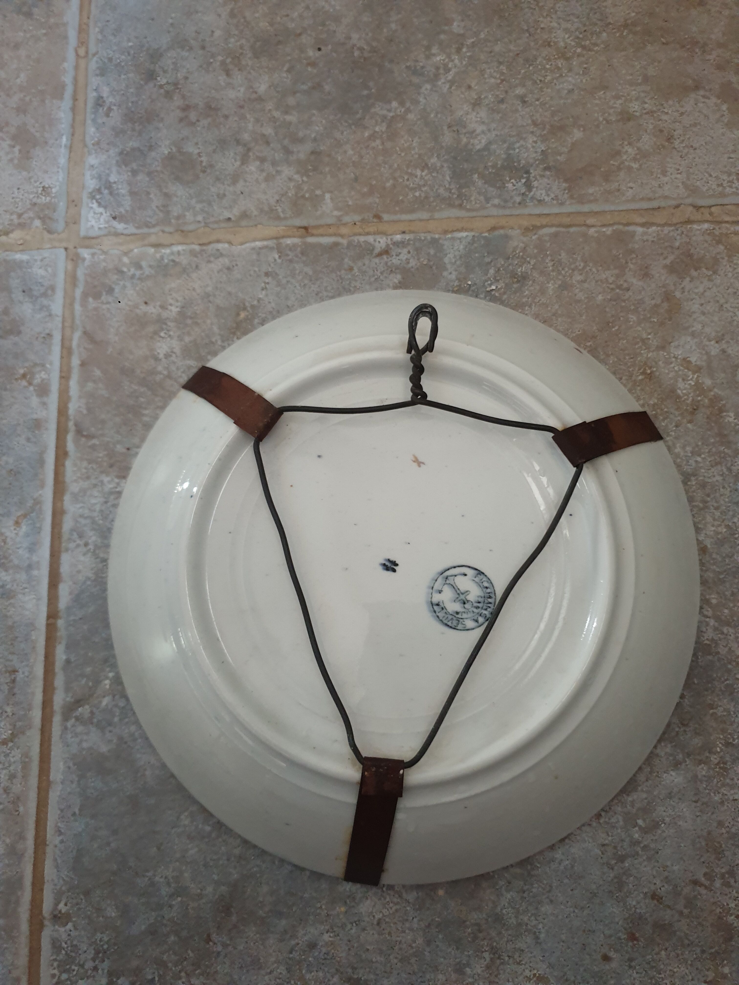 Set of decorative plates Pickman La Cartuja