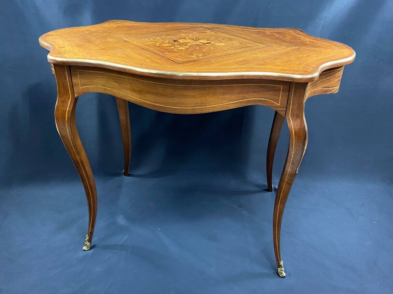 Louis XV style violin-shaped inlaid writing table desk