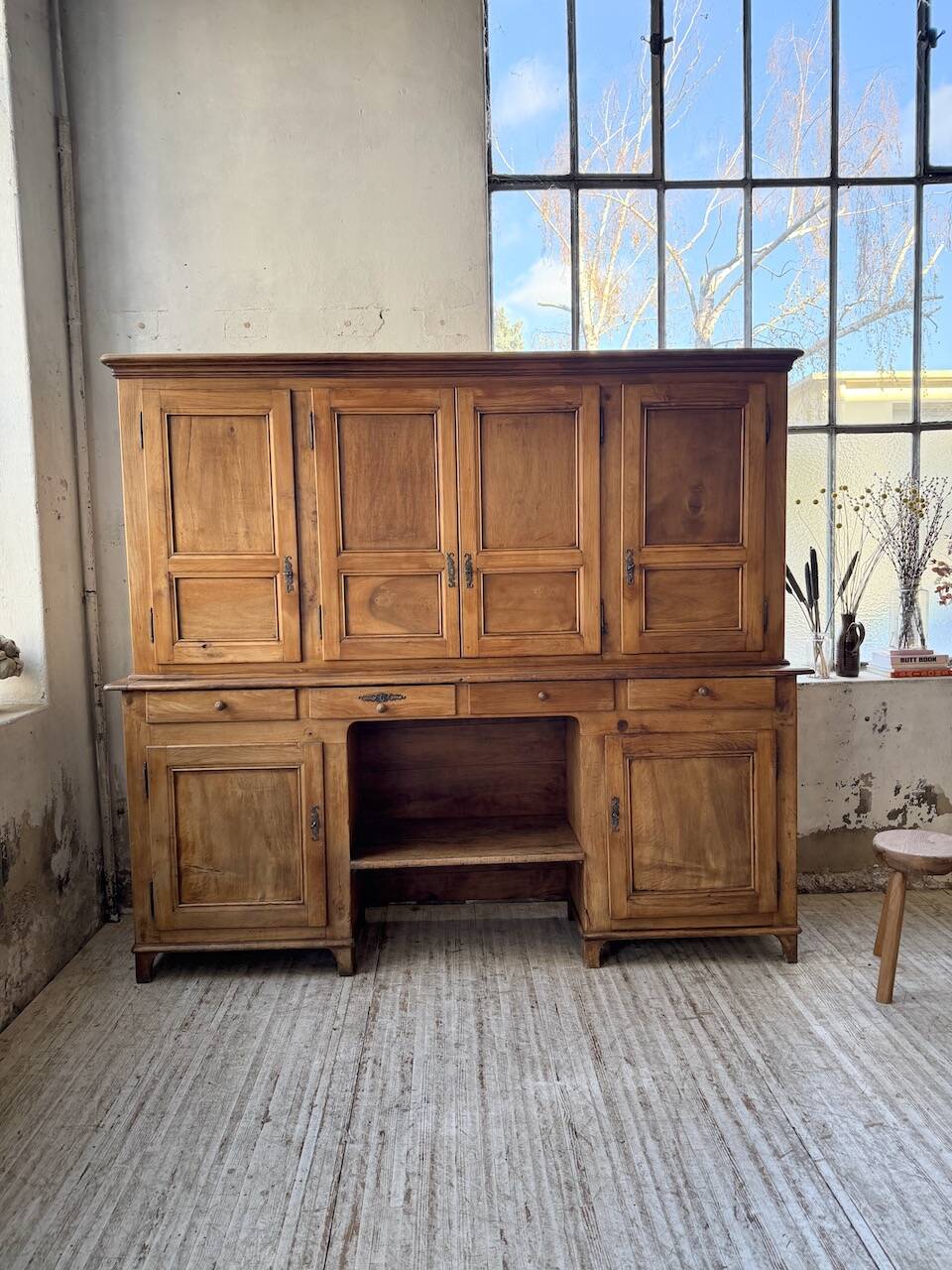 Mountain walnut furniture XXL 1900