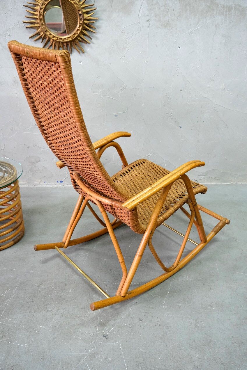 Rocking chair et table d’appoint en bambou de FM, années 1950