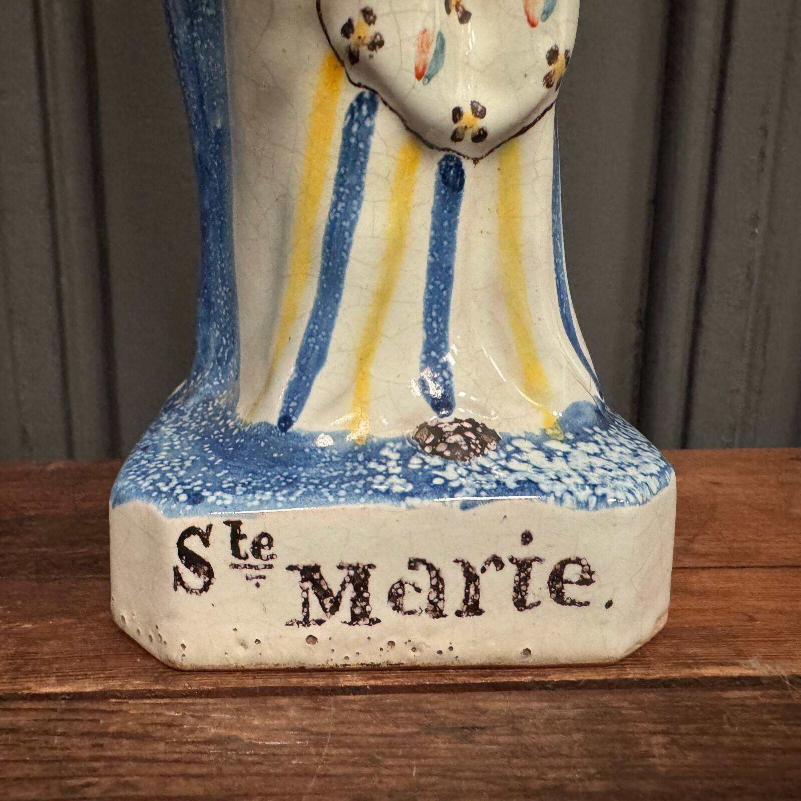 Virgin giving birth in 19th century earthenware St. Mary