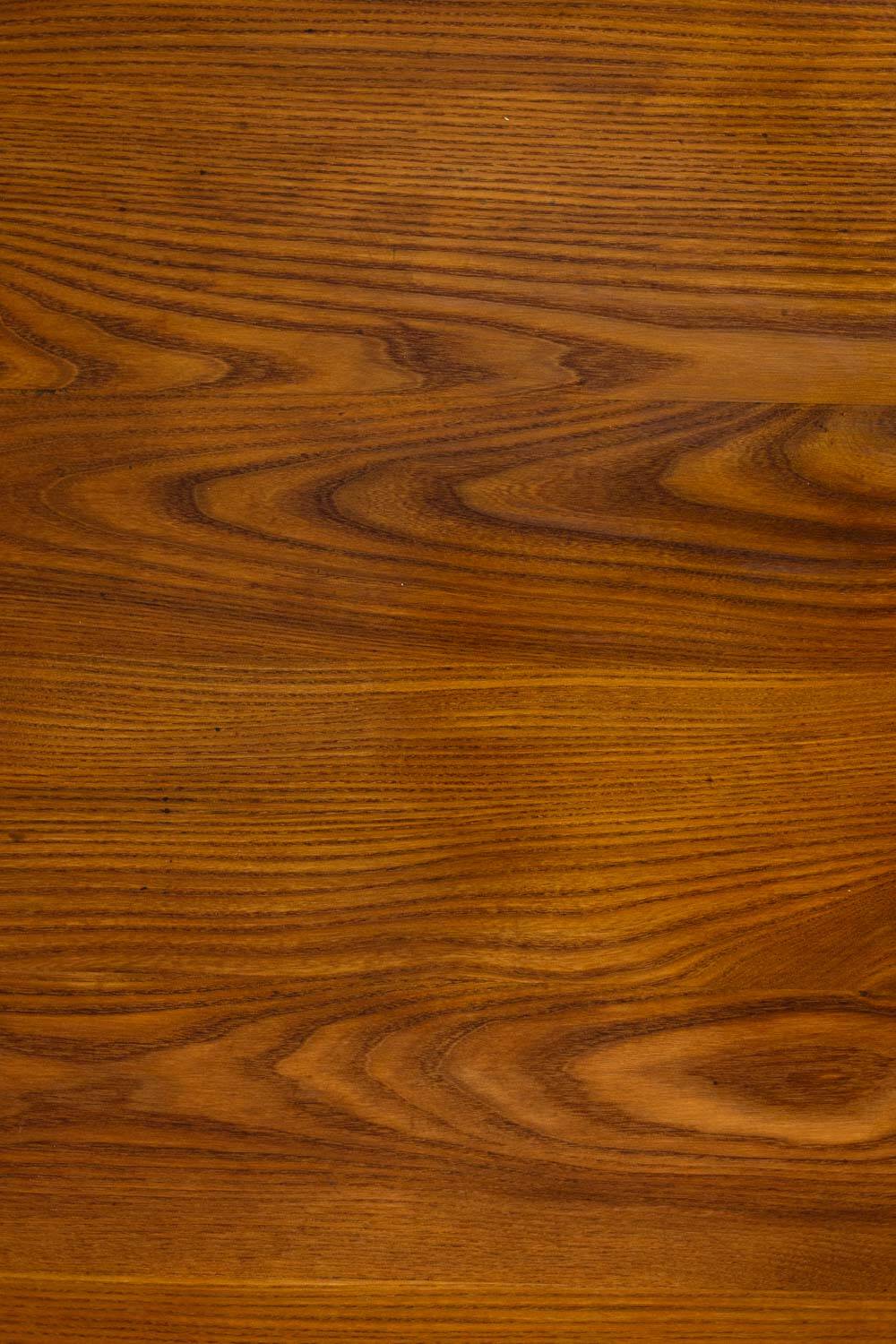 Pierre Chapo. Table basse en orme massif blond. Années 1970.