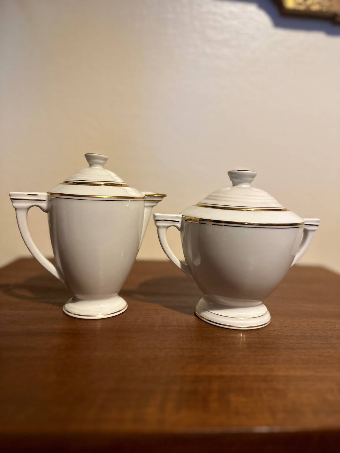 Sugar bowl and milk jug in Limoge porcelain