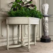 Jardinière en bois sculpté peint, vers 1900