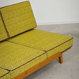 Banquette Daybed jaune vif par Drevotvar, ex Tchécoslovaquie 1960