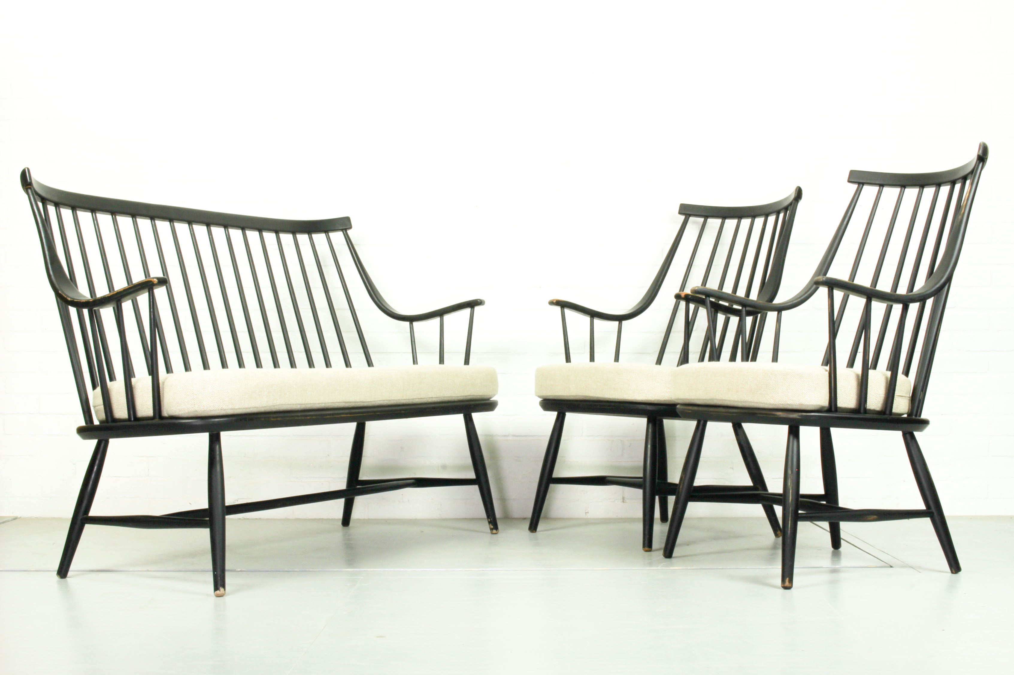 Model Grandessa armchairs and matching sofa by Lena Larsson for Pastoe & Nesto, 1959, Set of 3