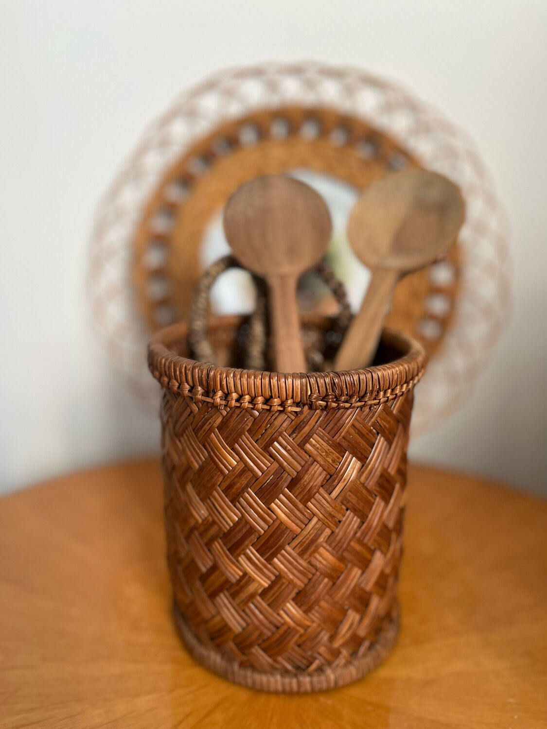 Vintage rattan pot bottle basket