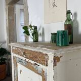 Patinated white jam maker