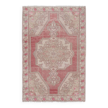 Vintage Turkish handmade rug 139x214 cm