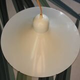 White metal suspension