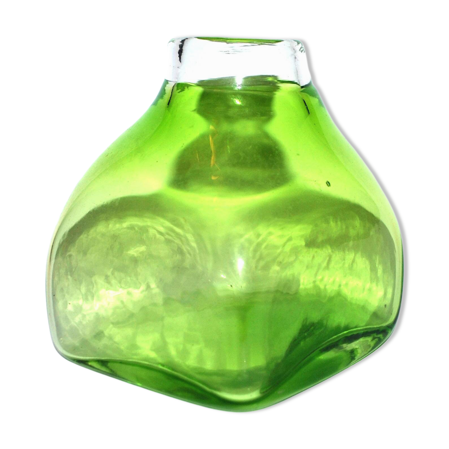 DESIGN Scandinavian vase in lined blown glass Green 1960-70 dlG Whitefriars