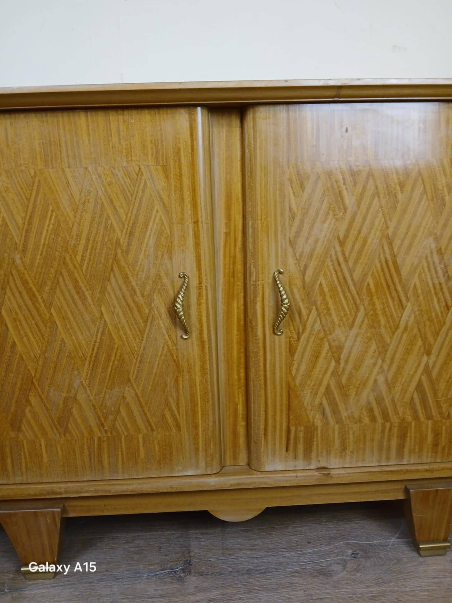 According to Jules Leleu: Rare corner sideboard in light wood, Art Deco period, circa 1930
