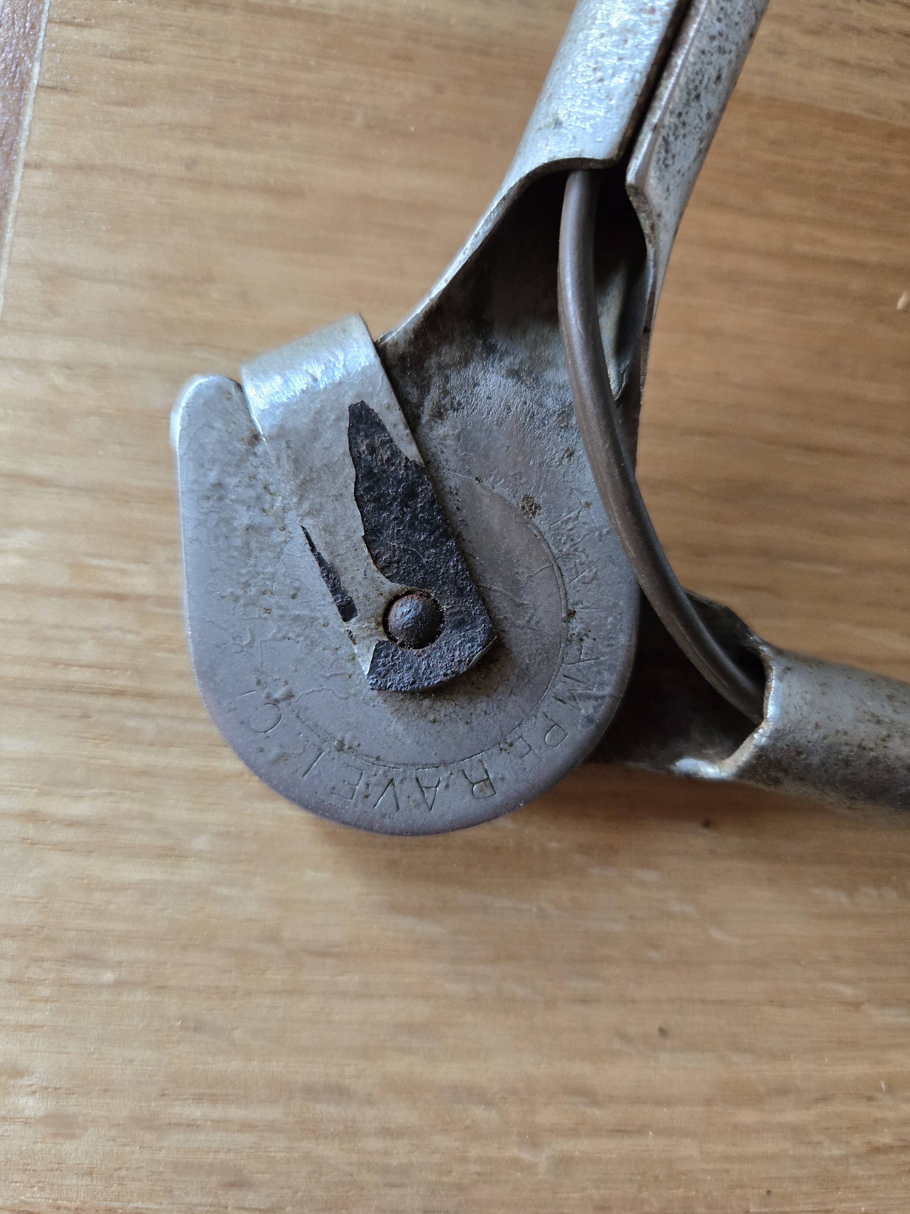 Original Gras workshop lamp "Ravel Clamart" - articulated design lamp