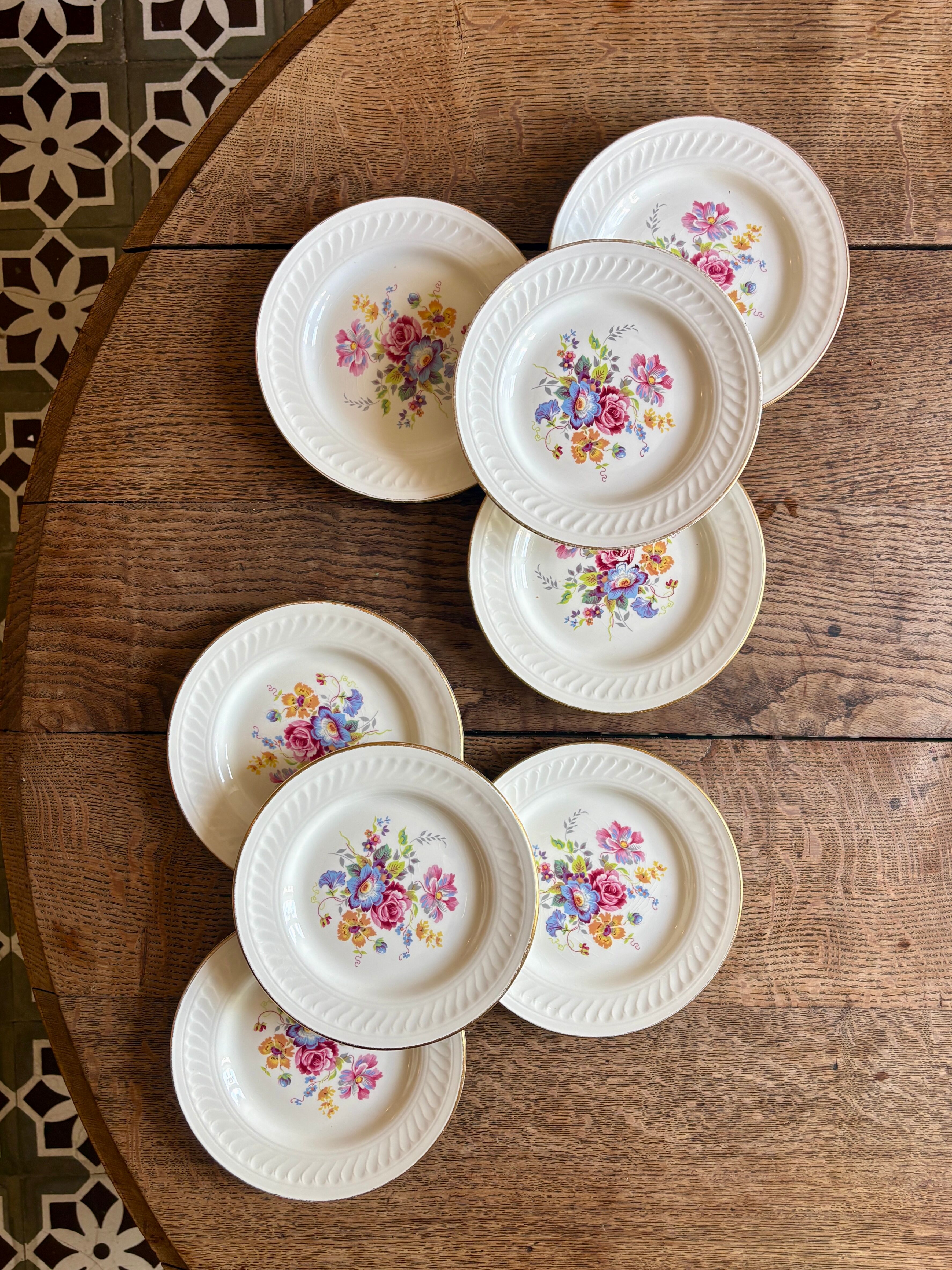 Set of 8 vintage dessert plates - Fleurette by Gien