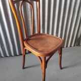 Curved wooden bistro chair