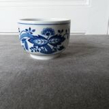 Small Hutschenreuther porcelain sugar bowl, Blue Onion model