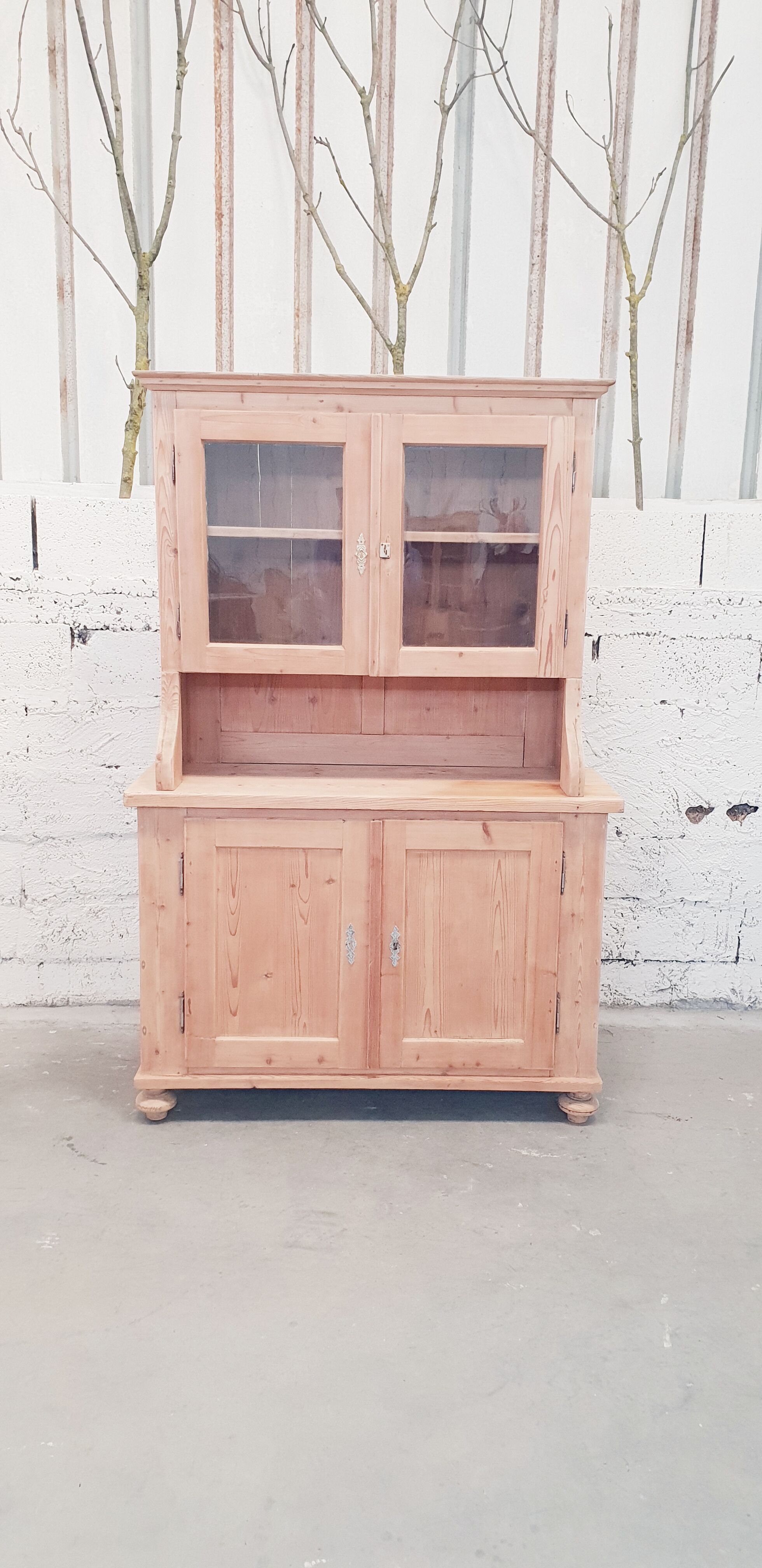 Buffet dresser 2 body old