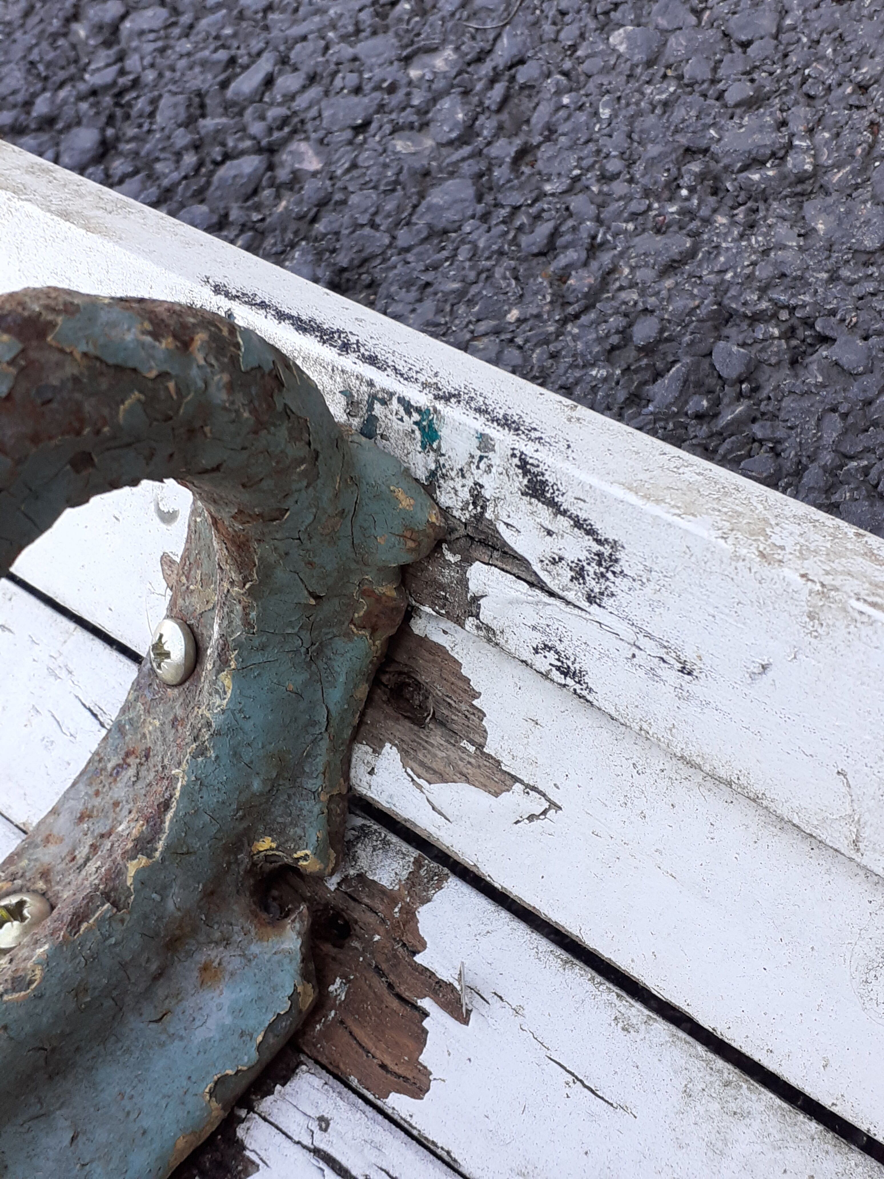 Banc de jardin avec pieds en  fonte