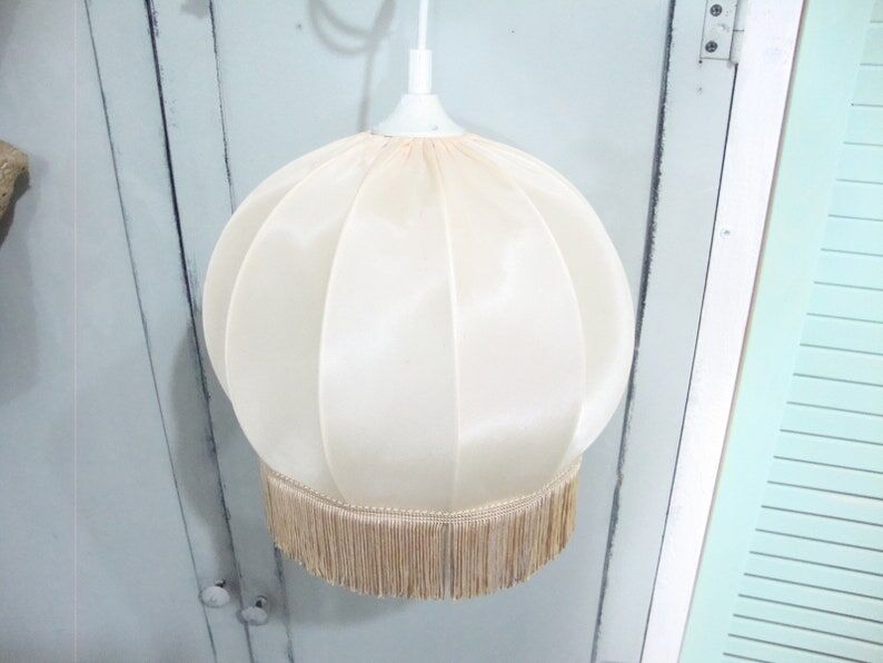 Vintage pendant lamp.