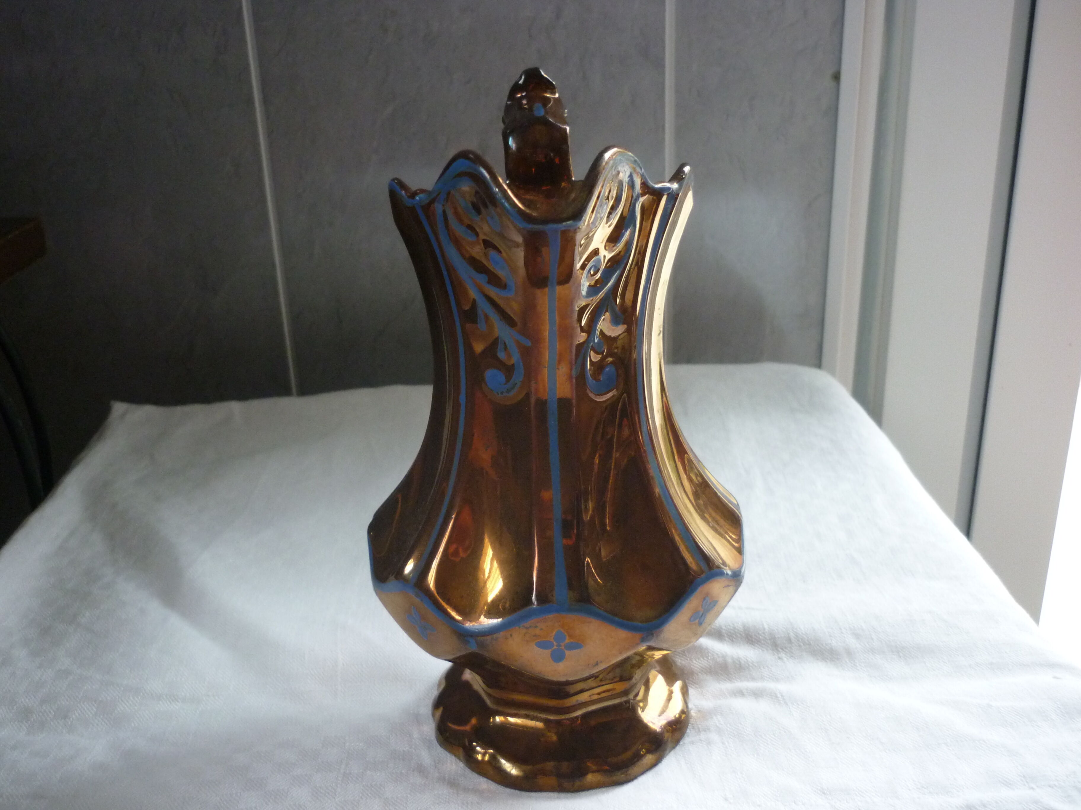 English pitcher in Jersey faience