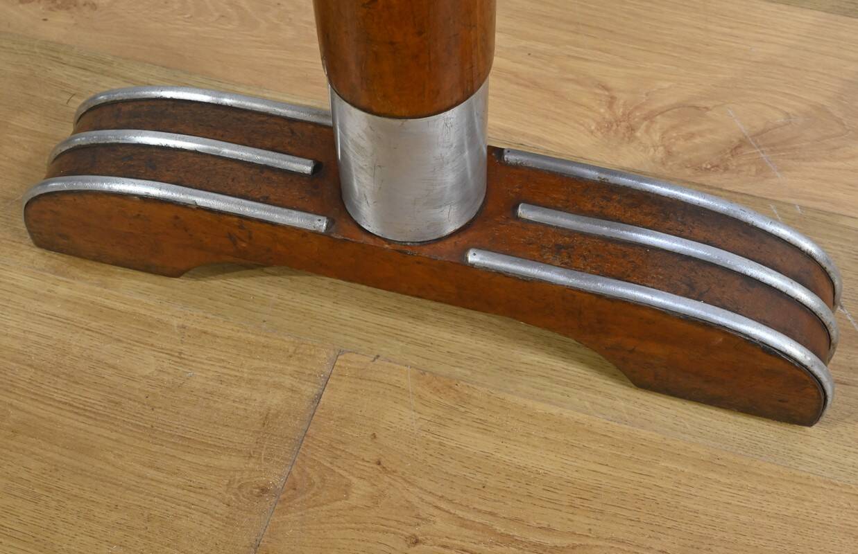 Bistro tables in laminate and beech – 1950