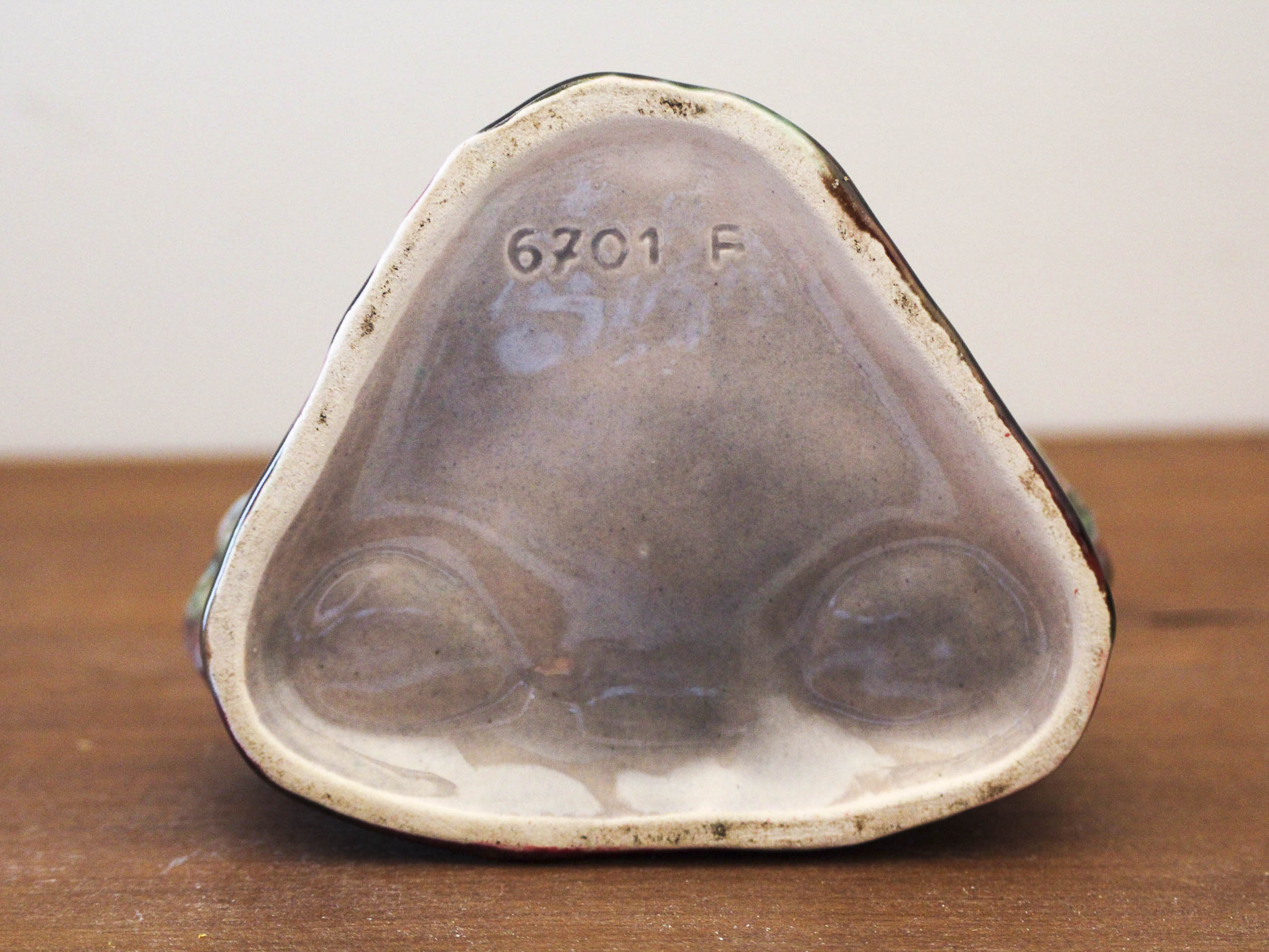 Ceramic condiment set with stork decoration