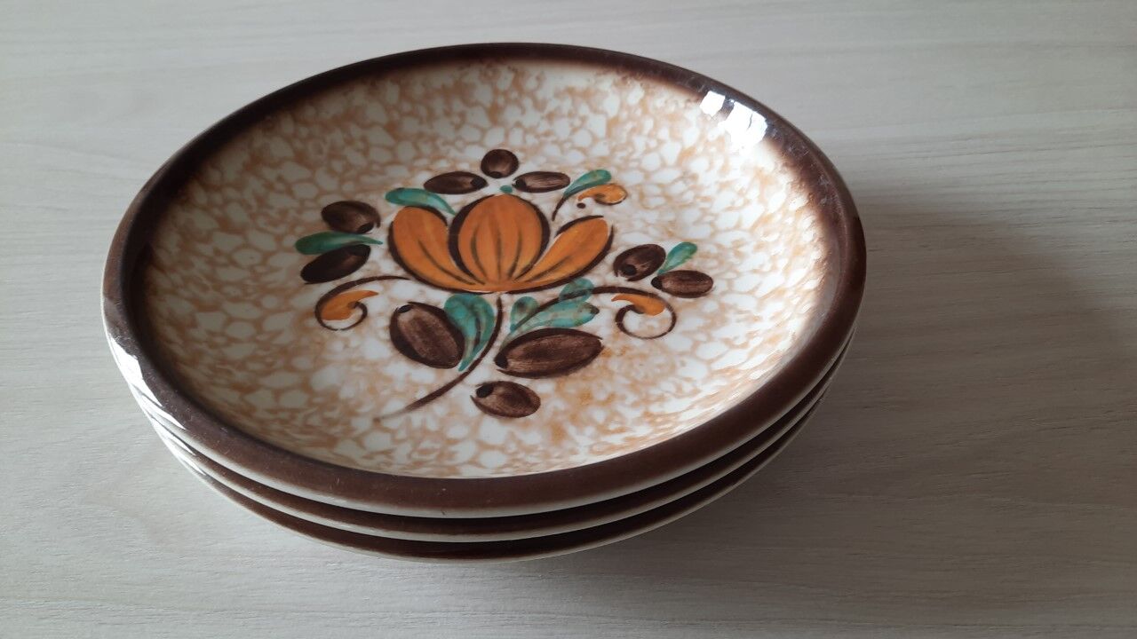 Villeroy & Boch plates