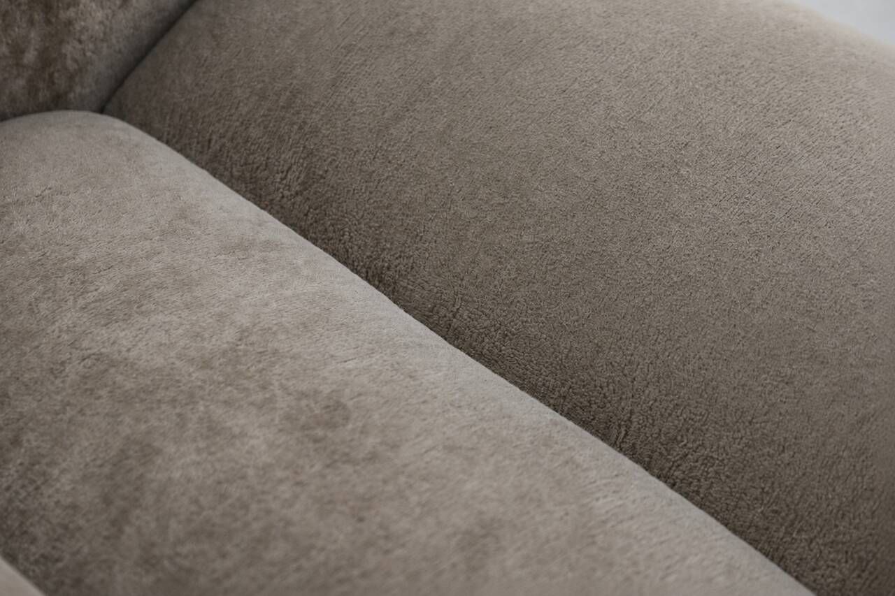 Sculptural vintage armchair, Italy 1970’s