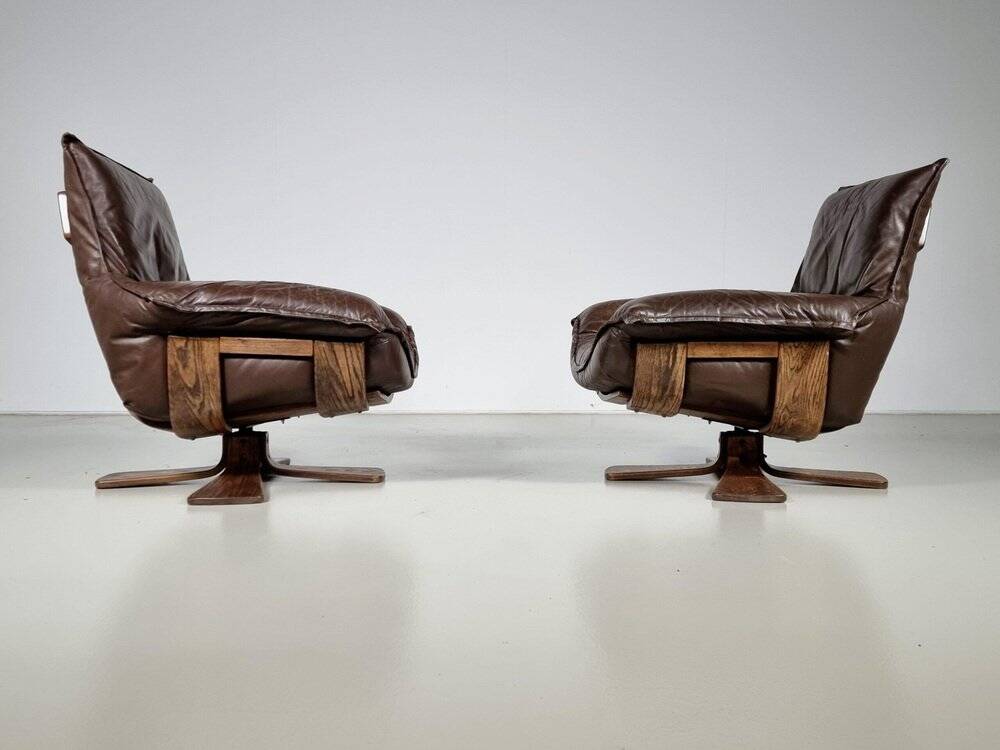 2 Leather and Oak Swivel Armchairs by Carl Straub, 1960s