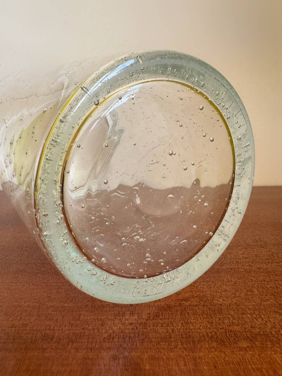 Grand vase cristal bullé années 70