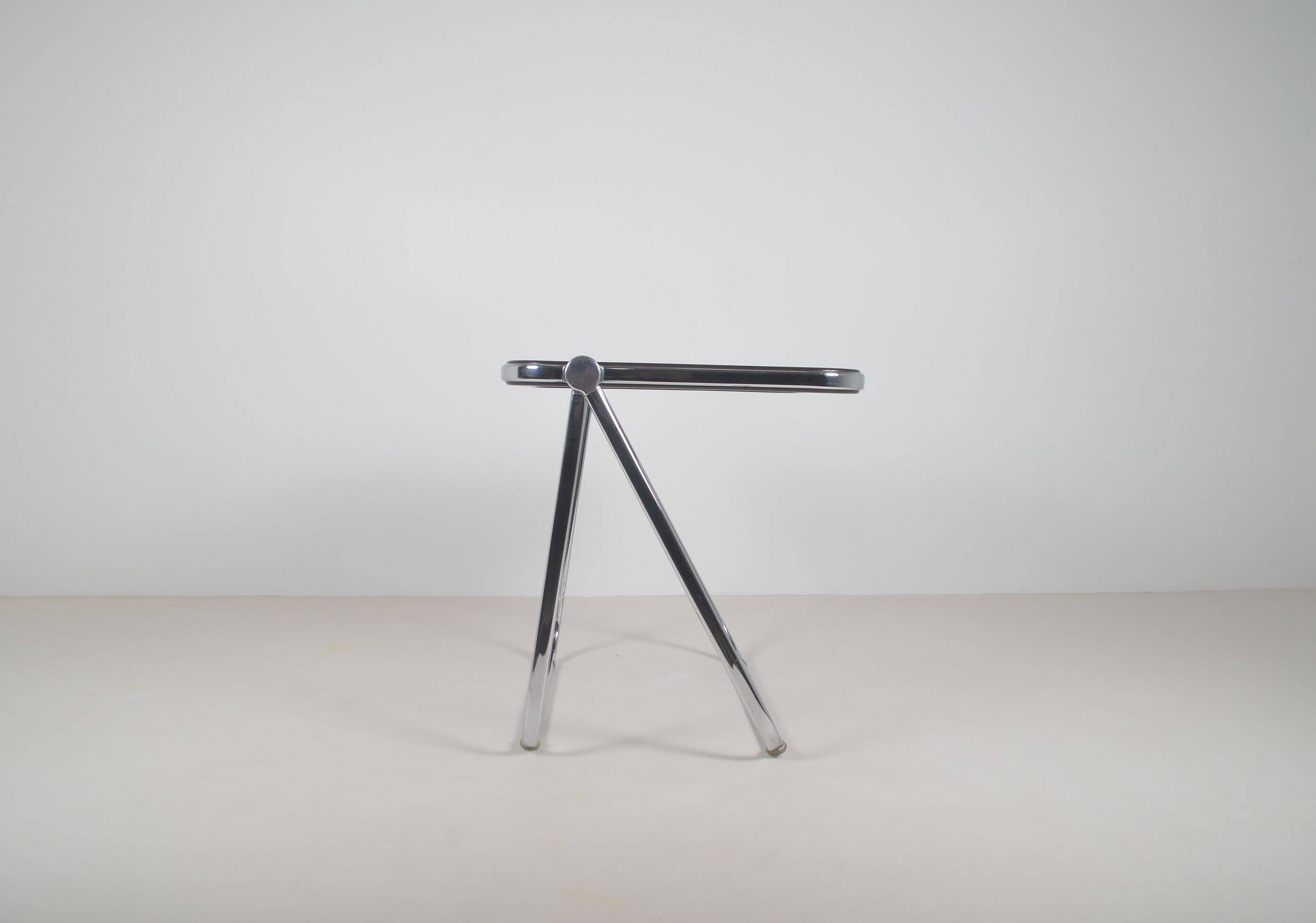 Bureau pliant 'Platone' de Giancarlo Piretti pour Castelli, années 1970.