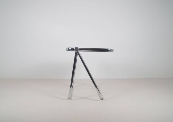 Bureau pliant 'Platone' de Giancarlo Piretti pour Castelli, années 1970.